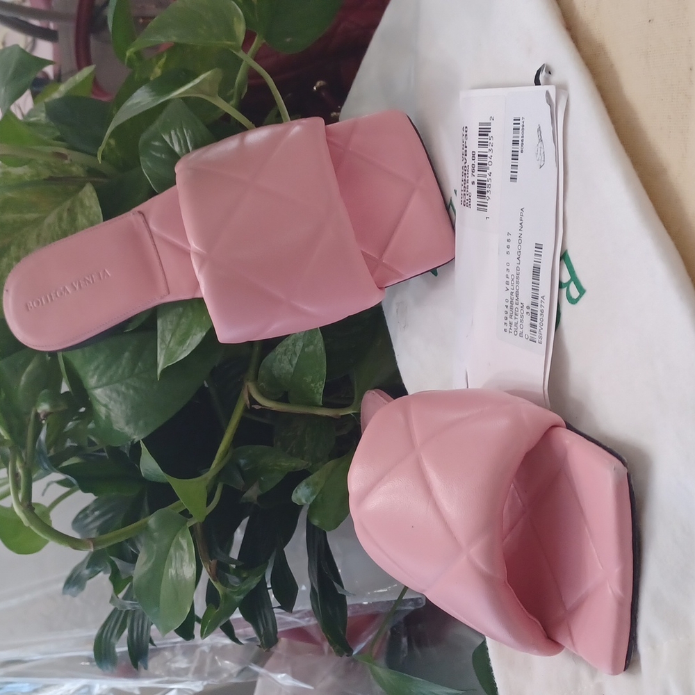 Bottega Veneta